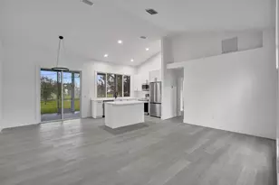 1237 SW Edinburgh Dr, Port Saint Lucie, FL 34953 - Photo 27