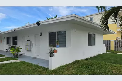 4537 Poinciana Street #1, Lauderdale by the Sea, FL 33308 - Photo 1
