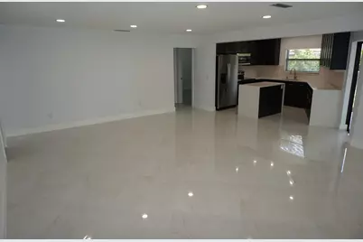 1513 39th Street, West Palm Beach, FL 33407 - Photo 3