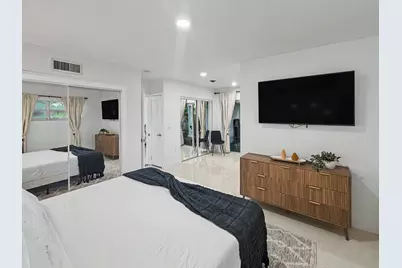 2836 NW 11th Avenue, Wilton Manors, FL 33311 - Photo 19