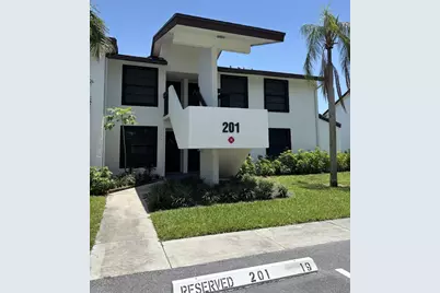 201 Lake Pointe Drive #107, Oakland Park, FL 33309 - Photo 3