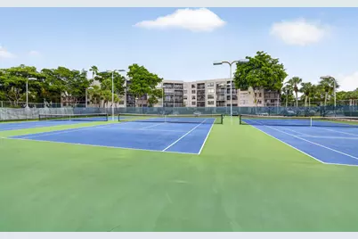 1000 Colony Point Circle #108, Pembroke Pines, FL 33026 - Photo 21