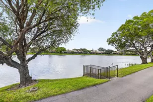 1000 Colony Point Cir, Pembroke Pines, FL 33026 - Photo 25
