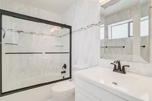 1301 N Riverside Dr, Pompano Beach, FL 33062 - Photo 29
