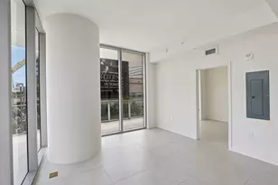 1400 Biscayne Blvd, Miami, FL 33132 - Photo 7