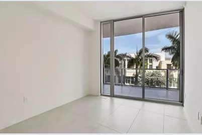 1400 Biscayne Boulevard #201, Miami, FL 33132 - Photo 9