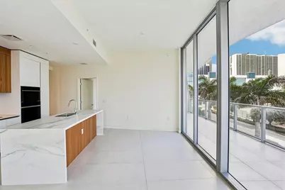 1400 Biscayne Boulevard #201, Miami, FL 33132 - Photo 13