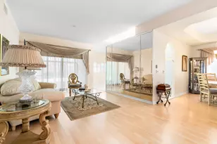 7927 Exeter Blvd E, Tamarac, FL 33321 - Photo 3