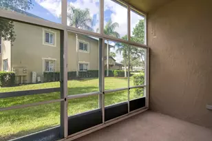7927 Exeter Blvd E, Tamarac, FL 33321 - Photo 33