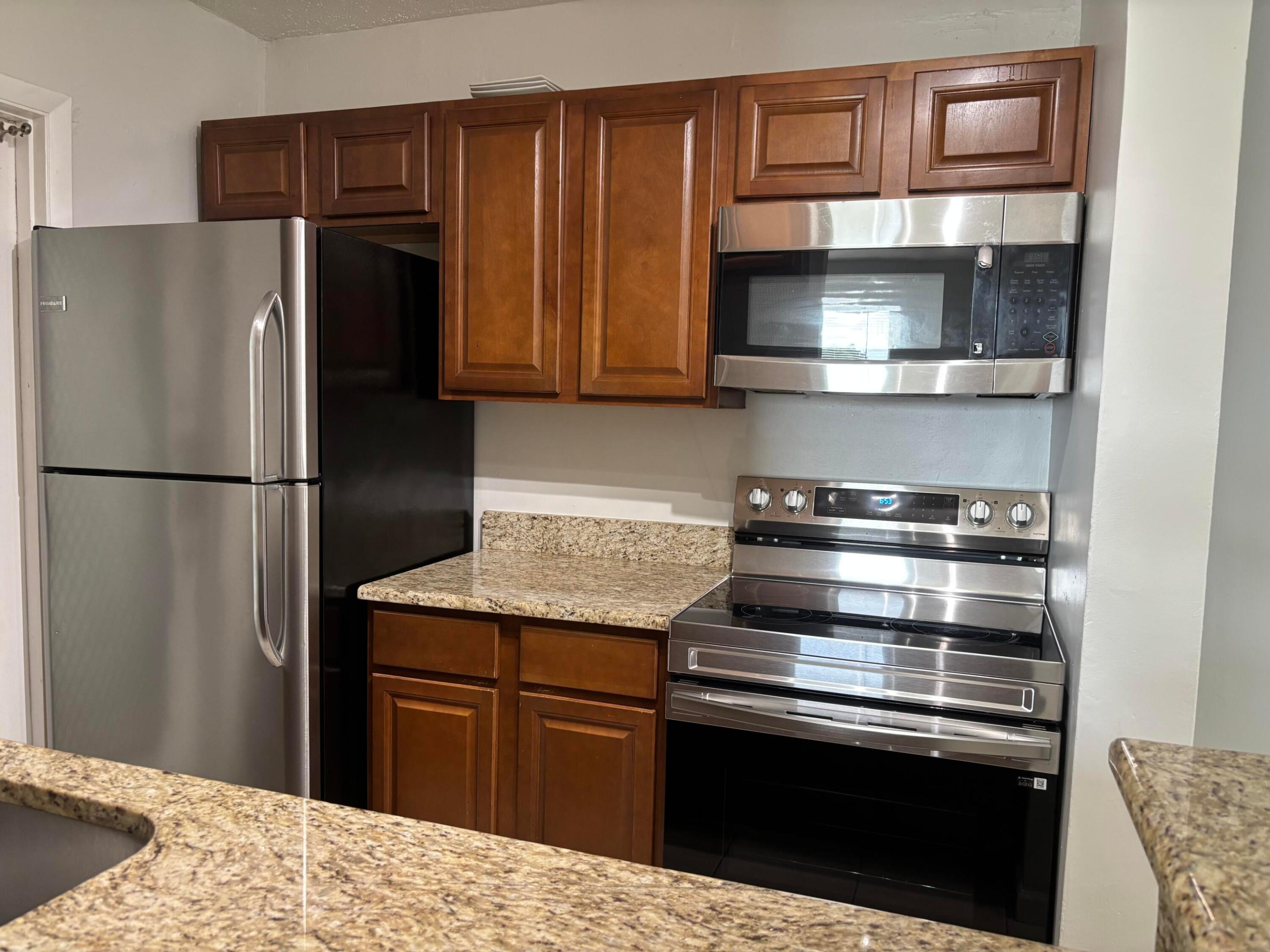 6200 NE 22nd Way #301 - 6200 NE 22nd Way #301, Fort Lauderdale, FL 33308 Luxury Property | Jose Angel Pina