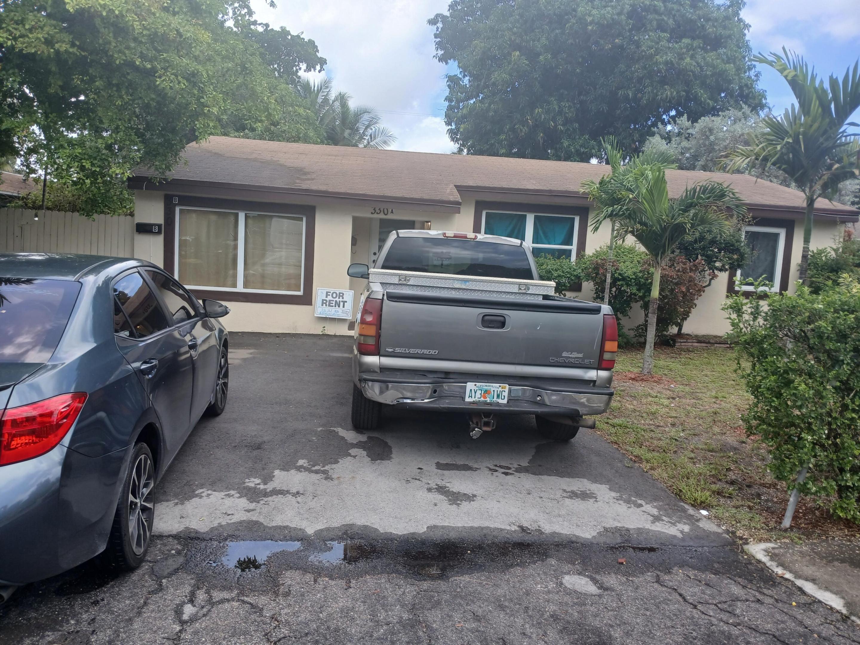 330 SW 14th St - 330 SW 14th St, Dania Beach, FL 33004 Luxury Property | Jose Angel Pina