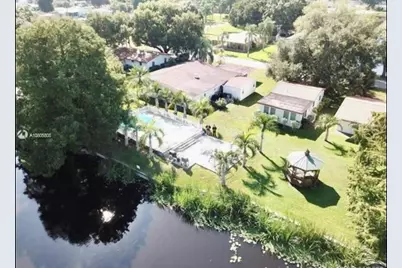3203 SE 29th Lane # 3, Okeechobee, FL 34974 - Photo 1