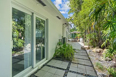 1500 Middle River Drive, Fort Lauderdale, FL 33304 - Photo 47