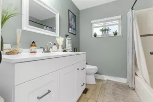 5318 NW 93rd Ave, Sunrise, FL 33351 - Photo 15