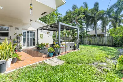 5318 NW 93rd Avenue, Sunrise, FL 33351 - Photo 25