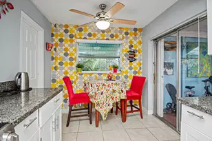 5704 NW 47th Ln, Tamarac, FL 33319 - Photo 15