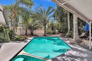 1580 NE 35th St, Oakland Park, FL 33334 - Photo 1