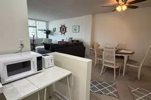 305 N Pompano Beach Blvd, Pompano Beach, FL 33062 - Photo 5