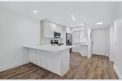 21950 Soundview Terrace #107, Boca Raton, FL 33433 - Photo 3