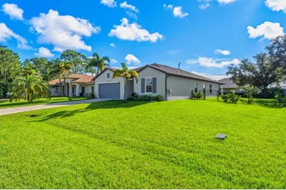 226 SW Milburn Circle, Port Saint Lucie, FL 34953 - Photo 3