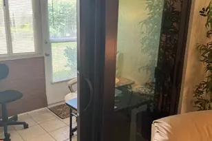 3154 Via Poinciana, Lake Worth, FL 33467 - Photo 23