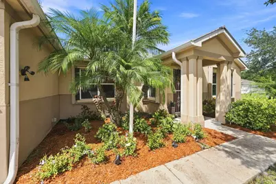 100 Salazar Lane, Sebastian, FL 32958 - Photo 9