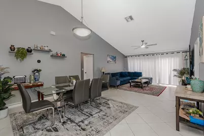 7143 Wisteria Way, Tamarac, FL 33321 - Photo 5