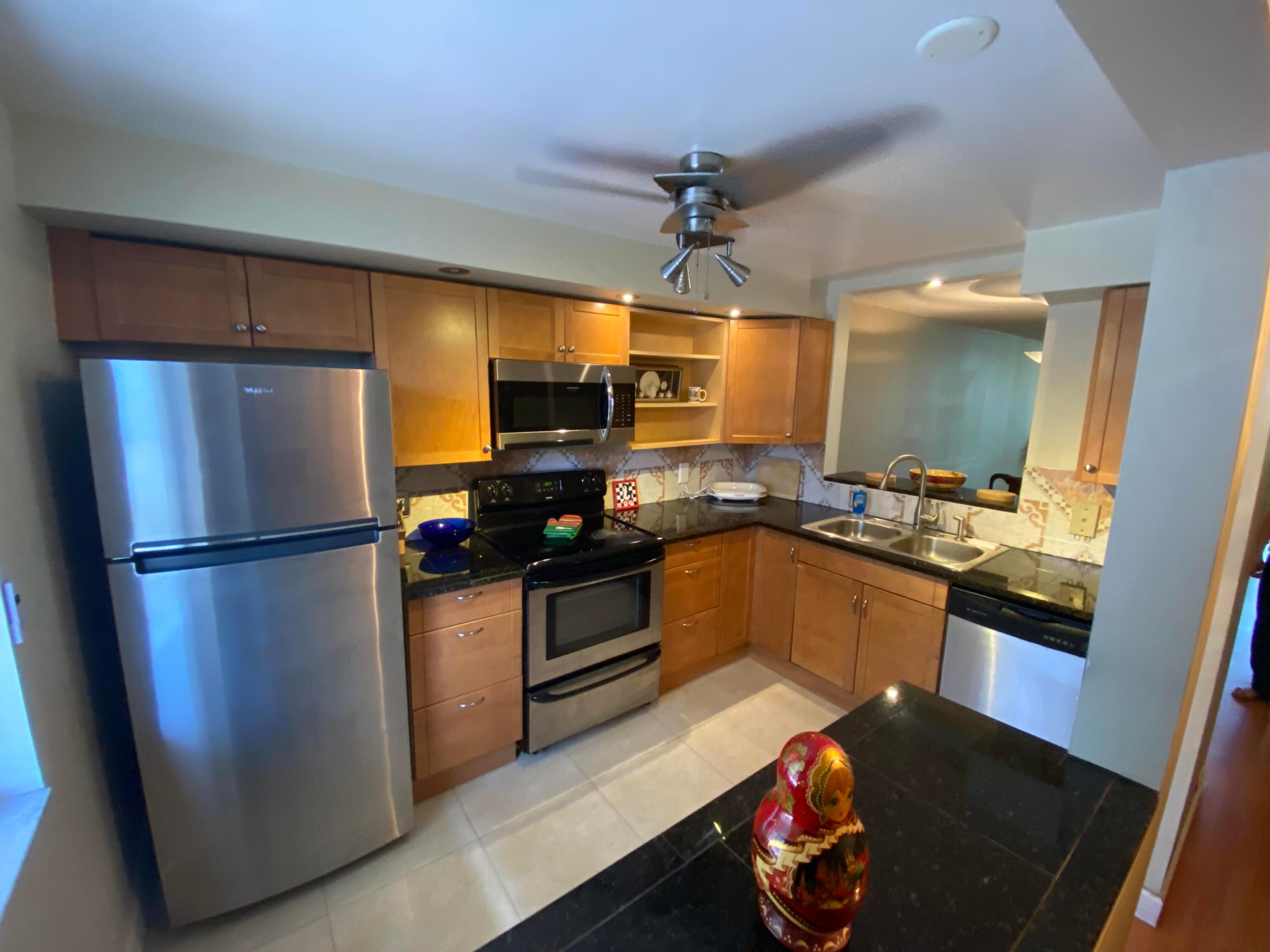 777 S Federal Hwy #209B - 777 S Federal Hwy #209B, Pompano Beach, FL 33062 Luxury Property | Jose Angel Pina