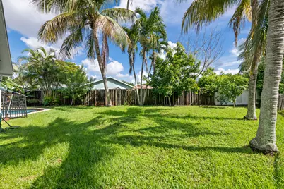 9965 NW 23rd Street, Coral Springs, FL 33065 - Photo 9