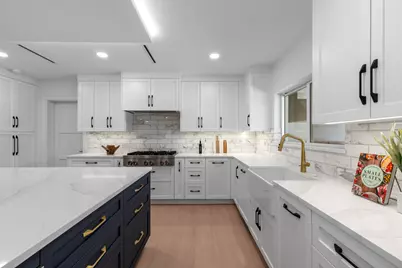 1090 SW Mulberry Way, Boca Raton, FL 33486 - Photo 13