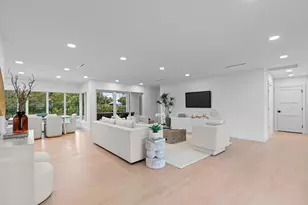 1090 SW Mulberry Way, Boca Raton, FL 33486 - Photo 5
