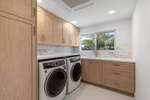 1090 SW Mulberry Way, Boca Raton, FL 33486 - Photo 25