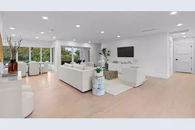 1090 SW Mulberry Way, Boca Raton, FL 33486 - Photo 5