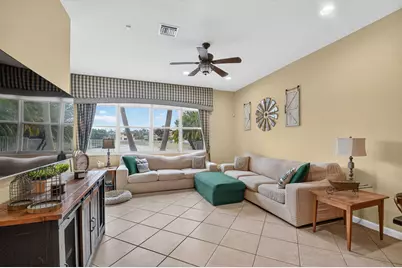 6839 Houlton Circle, Greenacres, FL 33467 - Photo 17