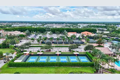 528 SE Fascino Circle SE, Port Saint Lucie, FL 34984 - Photo 51