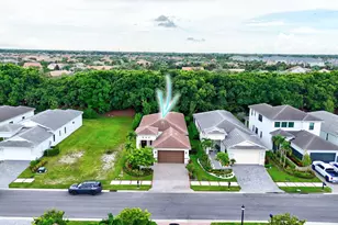 528 SE Fascino Circle SE, Port Saint Lucie, FL 34984 - Photo 41