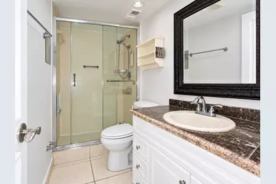 110 Lake Emerald Drive #103, Oakland Park, FL 33309 - Photo 17