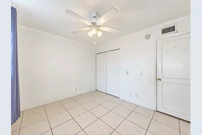 110 Lake Emerald Drive #103, Oakland Park, FL 33309 - Photo 15