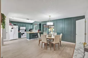 734 NW 132nd Terrace, Plantation, FL 33325 - Photo 3