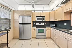 2101 Lucaya Bend, Coconut Creek, FL 33066 - Photo 7