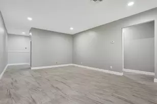 3761 NW 78th Ln S, Coral Springs, FL 33065 - Photo 9