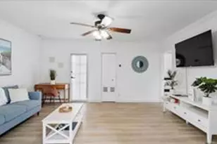 1400 NE 4th Ct, Fort Lauderdale, FL 33301 - Photo 7