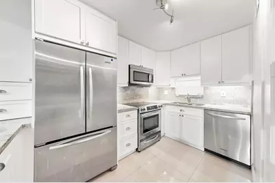 9400 N Hollybrook Lake Drive #208, Pembroke Pines, FL 33025 - Photo 17