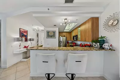 2631 NE 14th Avenue #316, Wilton Manors, FL 33334 - Photo 15