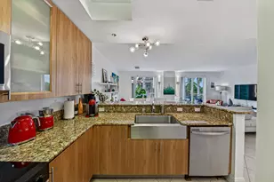 2631 NE 14th Ave, Wilton Manors, FL 33334 - Photo 21