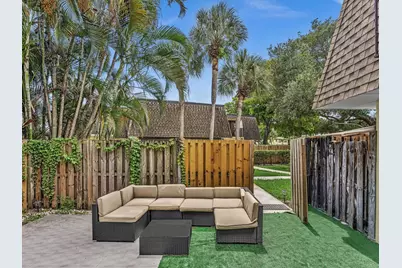 2909 SW 22nd Circle #38B, Delray Beach, FL 33445 - Photo 9