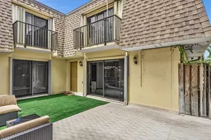2909 SW 22nd Cir, Delray Beach, FL 33445 - Photo 11
