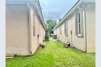 2302 SW 125th Avenue, Miramar, FL 33027 - Photo 23