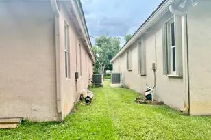 2302 SW 125th Ave, Miramar, FL 33027 - Photo 23