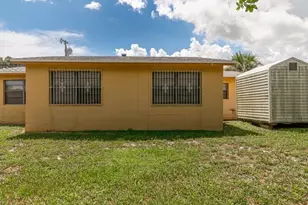 91 NE 6th Ct, Deerfield Beach, FL 33441 - Photo 23